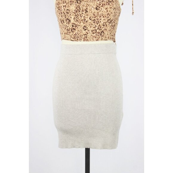 Aritzia WILFRED Reso Greige Ribbed Knit High Waisted Bodycon Mini Skirt, Size S - Picture 8 of 12